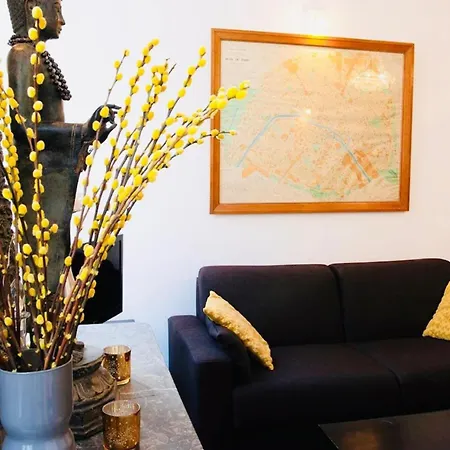 1 Bed Sleeps 4 Mezzanine -wifi -tv Parigi